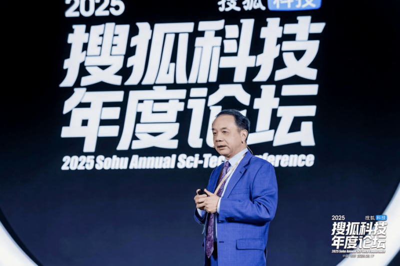 市行政审批局 聚焦群众办事难点堵点政务服务提速提质提效